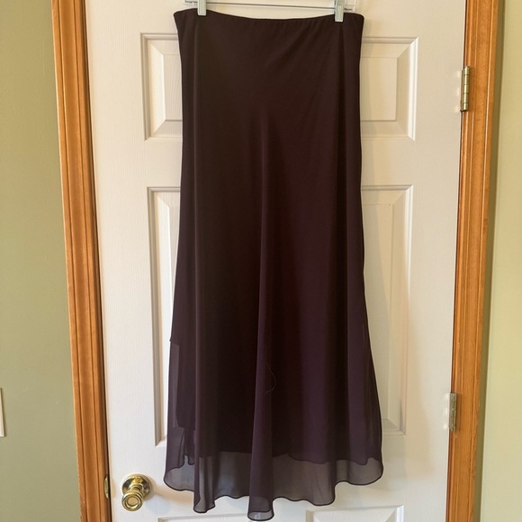 Alex Evenings 3 Piece Set Long Chiffon Skirt with Tank and  Jacket - Picture 7 of 15